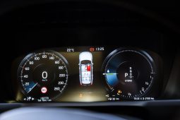 
										Volvo XC90 T8 Twin Engine AWD R-Design full									