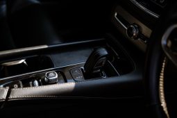 
										Volvo XC90 T8 Twin Engine AWD R-Design full									