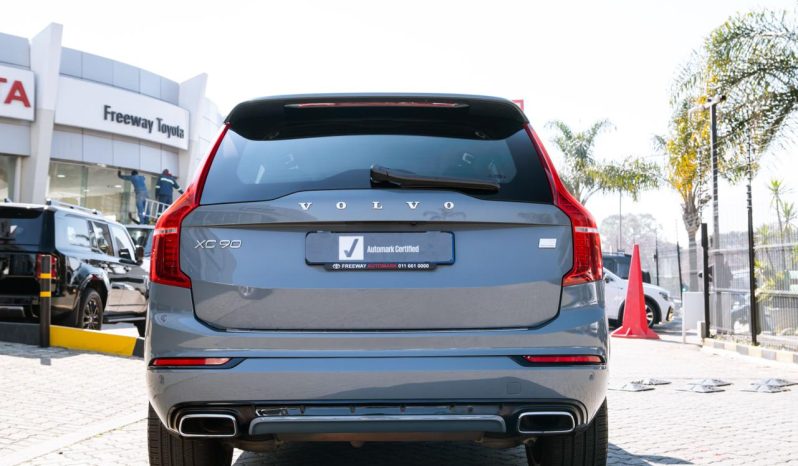 
								Volvo XC90 T8 Twin Engine AWD R-Design full									