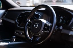 
										Volvo XC90 T8 Twin Engine AWD R-Design full									