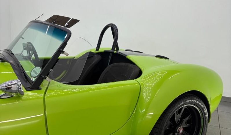 
								AC Cobra V8 Auto full									