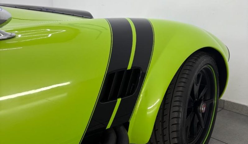 
								AC Cobra V8 Auto full									