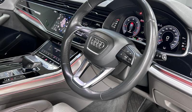 
								Audi Q8 45 Tdi Quattro Tiptronic full									