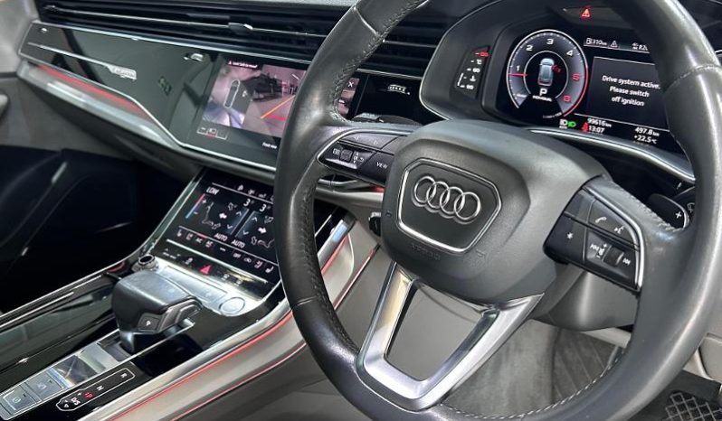 
								Audi Q8 45 Tdi Quattro Tiptronic full									