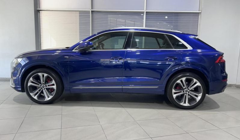 
								Audi Q8 45 Tdi Quattro Tiptronic full									