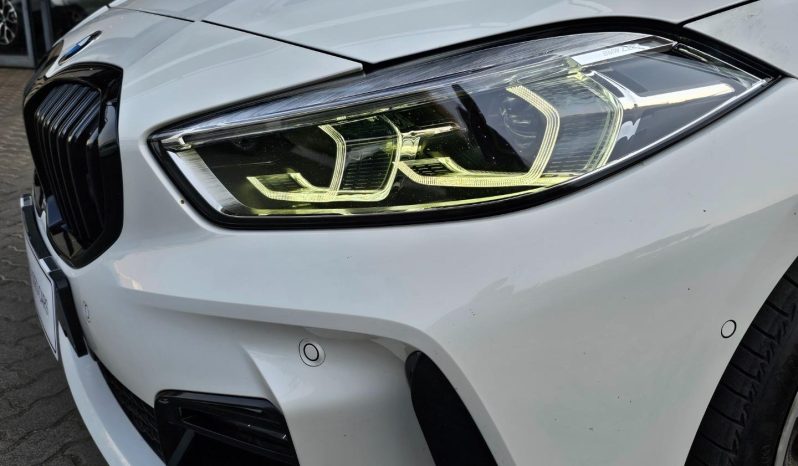 
								BMW 1 Series 118d M Sport Steptronic full									