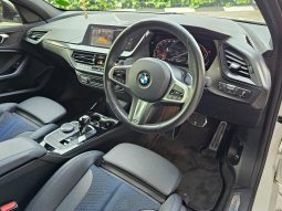 
										BMW 1 Series 118d M Sport Steptronic full									