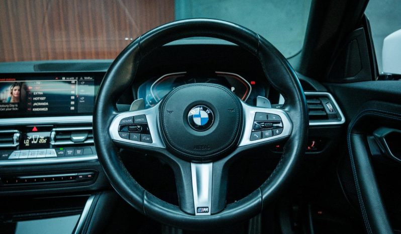
								BMW 2 Series Coupe 220i M Sport full									