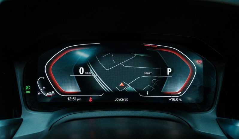 
								BMW 2 Series Coupe 220i M Sport full									