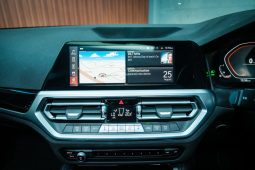 
										BMW 2 Series Coupe 220i M Sport full									