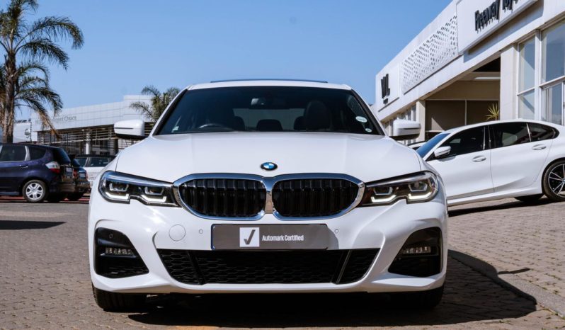 
								BMW 3 Series 318i M Sport full									