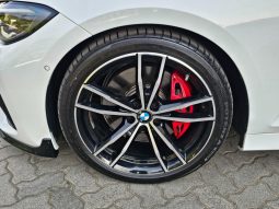 
										BMW 3 Series Sedan 320d M Sport Sports Steptronic full									