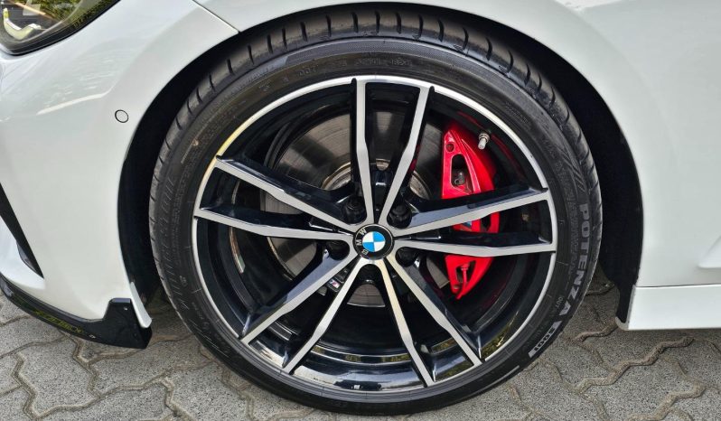
								BMW 3 Series Sedan 320d M Sport Sports Steptronic full									