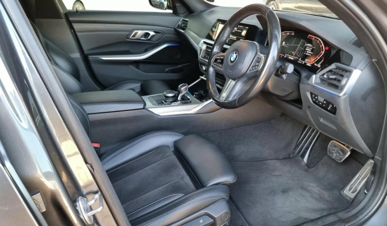 
								BMW 3 Series Sedan 320i M Sport Sports Steptronic G20 full									
