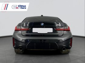 BMW 3 Series Sedan 330i M Sport At