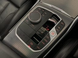 
										BMW 3 Series Sedan 330i M Sport At full									