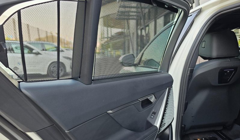 
								BMW 5 Series Sedan 520d M Sport Pro full									