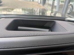 
										BMW 7 Series 740i M Sport full									