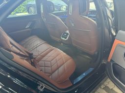 
										BMW 7 Series 740i M Sport full									