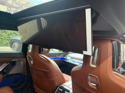 
										BMW 7 Series 740i M Sport full									