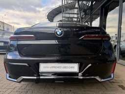 
										BMW 7 Series 740i M Sport full									