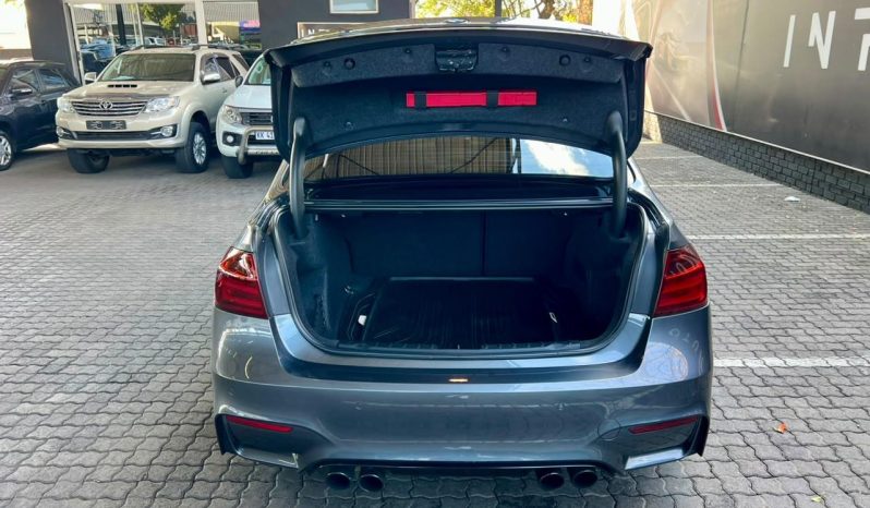 
								BMW M3 Sedan M-Dct full									