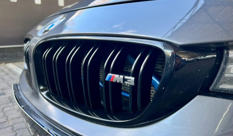 
								BMW M3 Sedan M-Dct full									