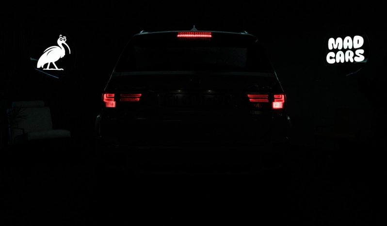
								BMW X5 Xdrive30d M Sport Steptronic full									