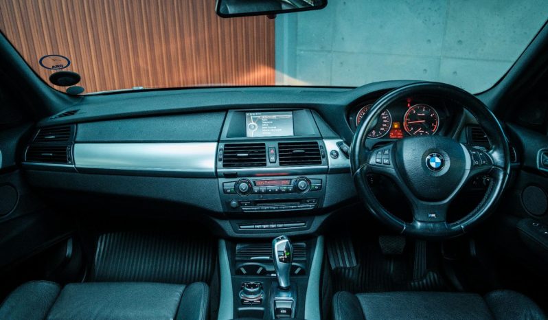 
								BMW X5 Xdrive30d M Sport Steptronic full									