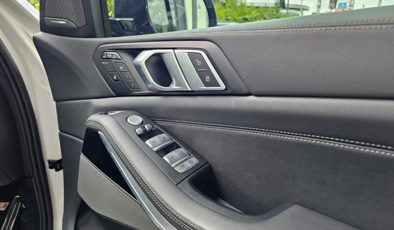 
								BMW X7 Xdrive 40d M Sport Pro full									