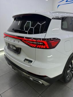
										Chery Tiggo 8 CSH 1.5T Csh Apex Dht full									
