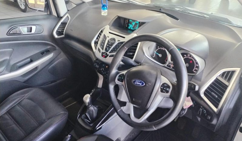 
								Ford Ecosport 1.5 Tdci Titanium full									