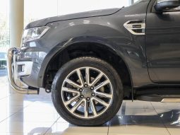 
										Ford Everest 2.0 Bi Turbo Ltd 4X4 At full									