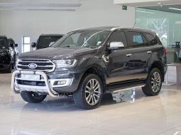 
										Ford Everest 2.0 Bi Turbo Ltd 4X4 At full									