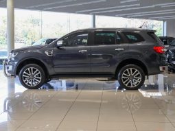 
										Ford Everest 2.0 Bi Turbo Ltd 4X4 At full									