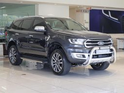 
										Ford Everest 2.0 Bi Turbo Ltd 4X4 At full									