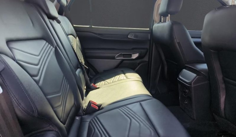 
								FORD EVEREST 2.0 XLT 4X2 AT full									