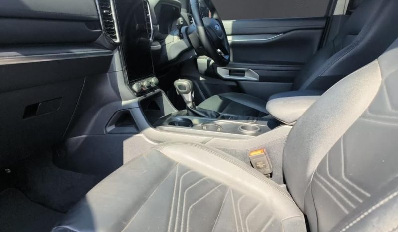 
								FORD EVEREST 2.0 XLT 4X2 AT full									
