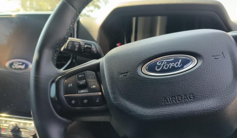 
								FORD EVEREST 2.0 XLT 4X2 AT full									