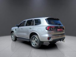 FORD EVEREST 2.0 XLT 4X2 AT