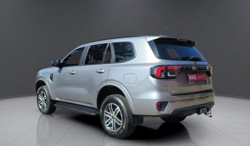 
								FORD EVEREST 2.0 XLT 4X2 AT full									