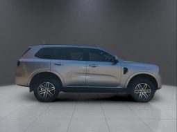 
										FORD EVEREST 2.0 XLT 4X2 AT full									