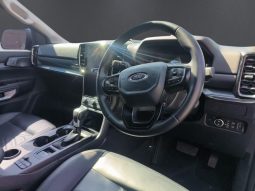 
										FORD EVEREST 2.0 XLT 4X2 AT full									