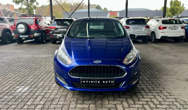 
								Ford Fiesta 1.0 Ecoboost Ambiente Powershift full									