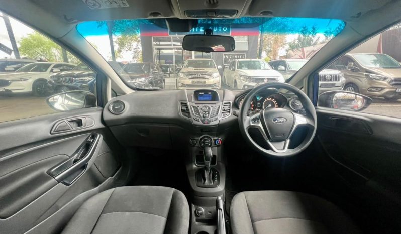 
								Ford Fiesta 1.0 Ecoboost Ambiente Powershift full									