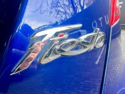 
										Ford Fiesta 1.0 Ecoboost Ambiente Powershift full									