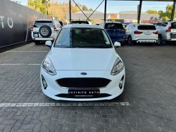 
										Ford Fiesta 1.0 Ecoboost Trend 6MT full									