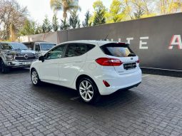 
										Ford Fiesta 1.0 Ecoboost Trend 6MT full									