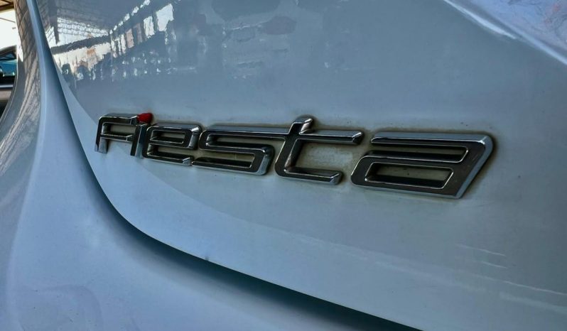 
								Ford Fiesta 1.0 Ecoboost Trend 6MT full									