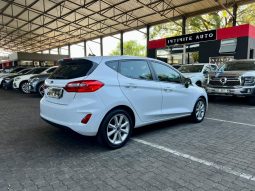 
										Ford Fiesta 1.0 Ecoboost Trend 6MT full									